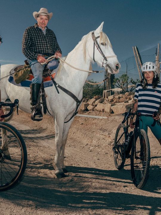« Outlands » par Café du Cycliste
